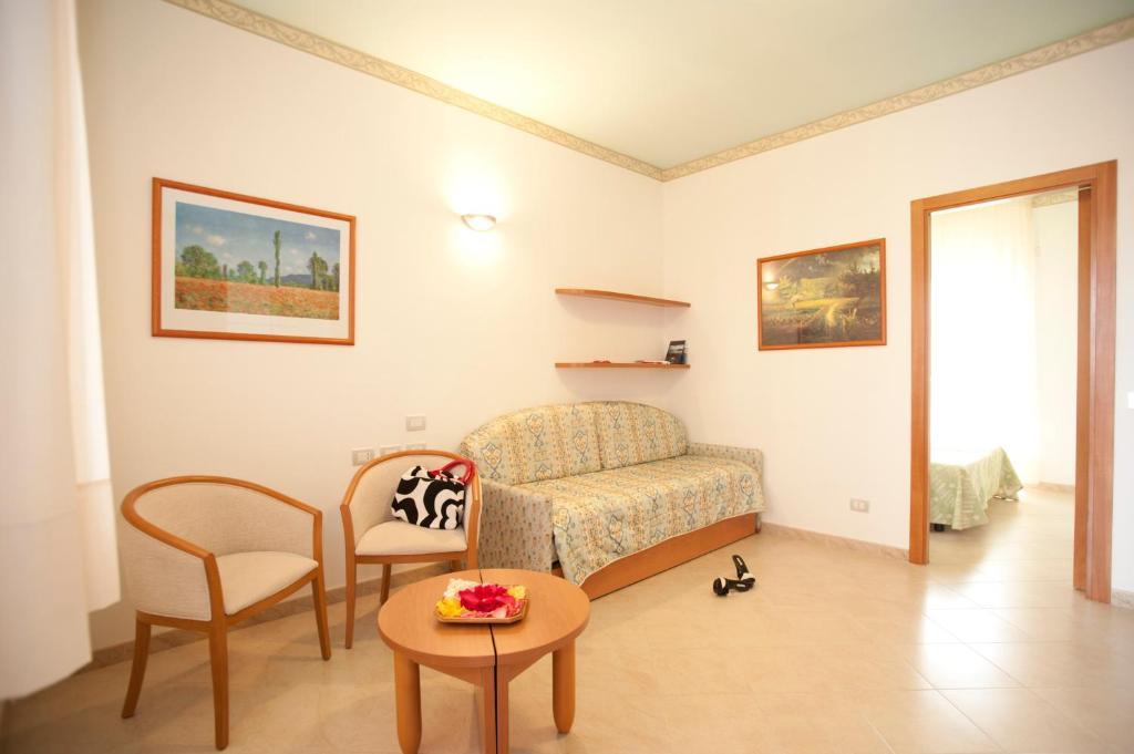 Oasiclub Hotel Vieste Oda fotoğraf