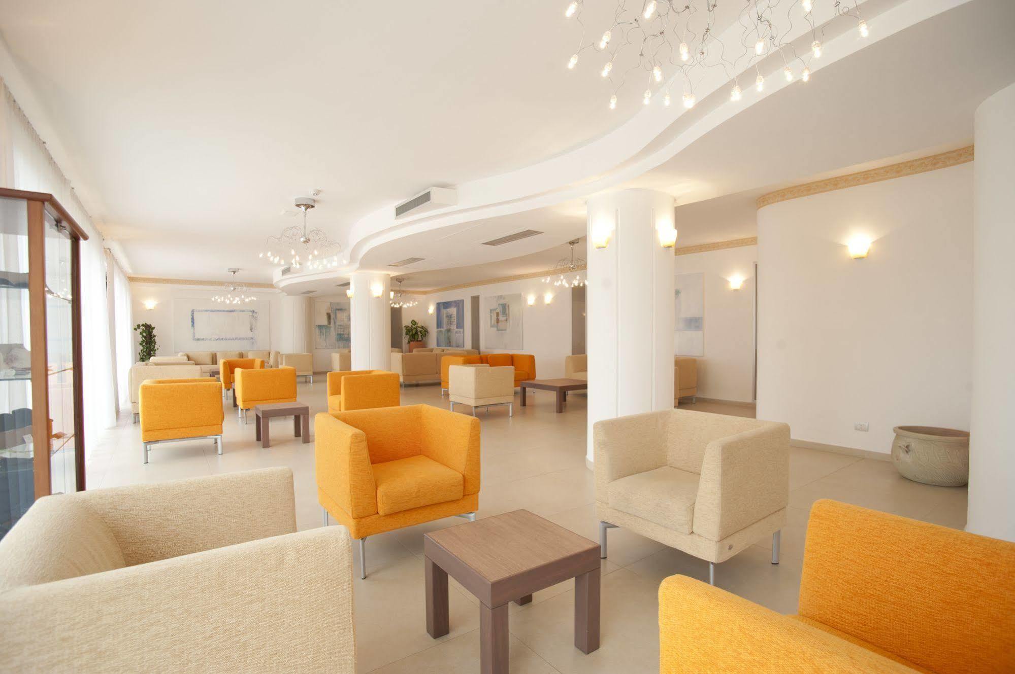 Oasiclub Hotel Vieste Dış mekan fotoğraf