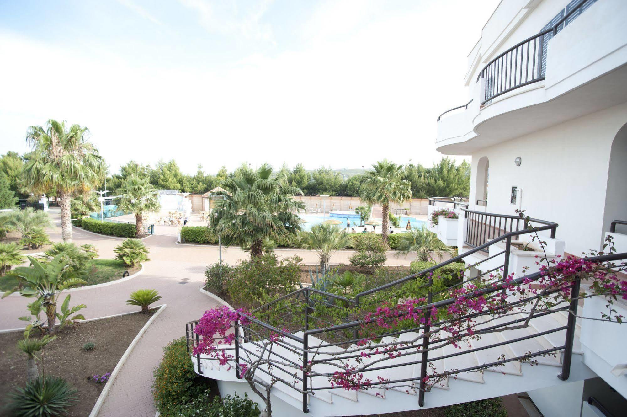 Oasiclub Hotel Vieste Dış mekan fotoğraf