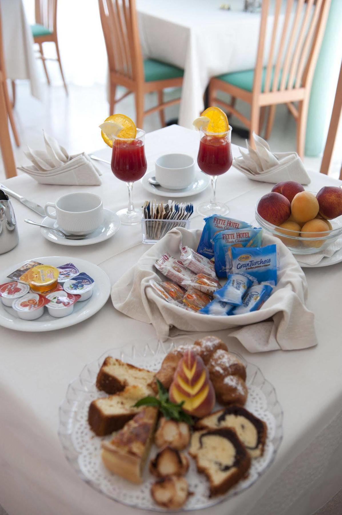 Oasiclub Hotel Vieste Dış mekan fotoğraf