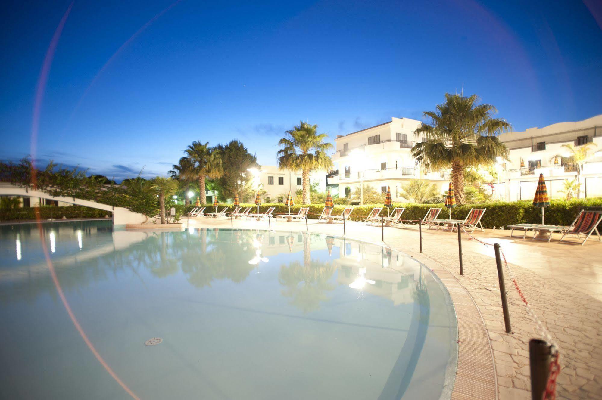Oasiclub Hotel Vieste Dış mekan fotoğraf